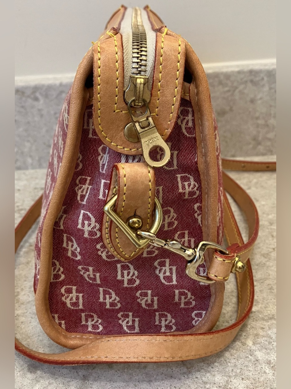 Vintage DOONEY & BOURKE Crossbody Bag - Picture 3 of 11